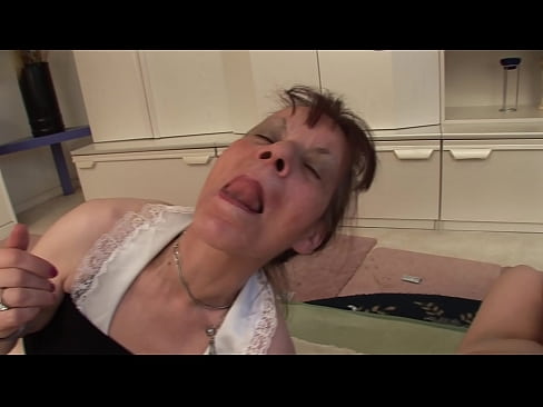 ❤️ Deux grands-mères et un grand-père font une partie à trois ️❌ Vidéo de sexe at fr.onlyhdporn.ru ❌️❤